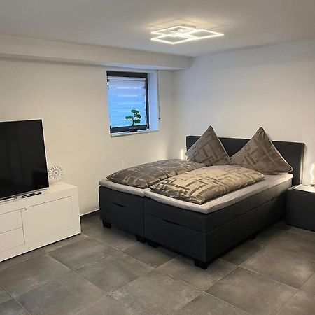 Ferienwohnung Emilia โคโลญ ภายนอก รูปภาพ