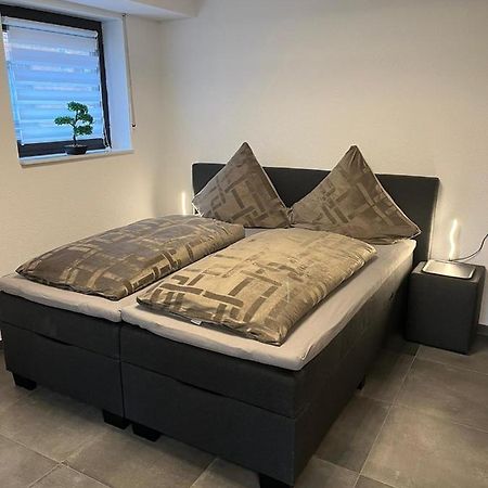 Ferienwohnung Emilia โคโลญ ภายนอก รูปภาพ